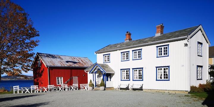 Bilde/illustrasjon for Tirsdagskaffe på Tangen Tirsdagskaffe på Tangen